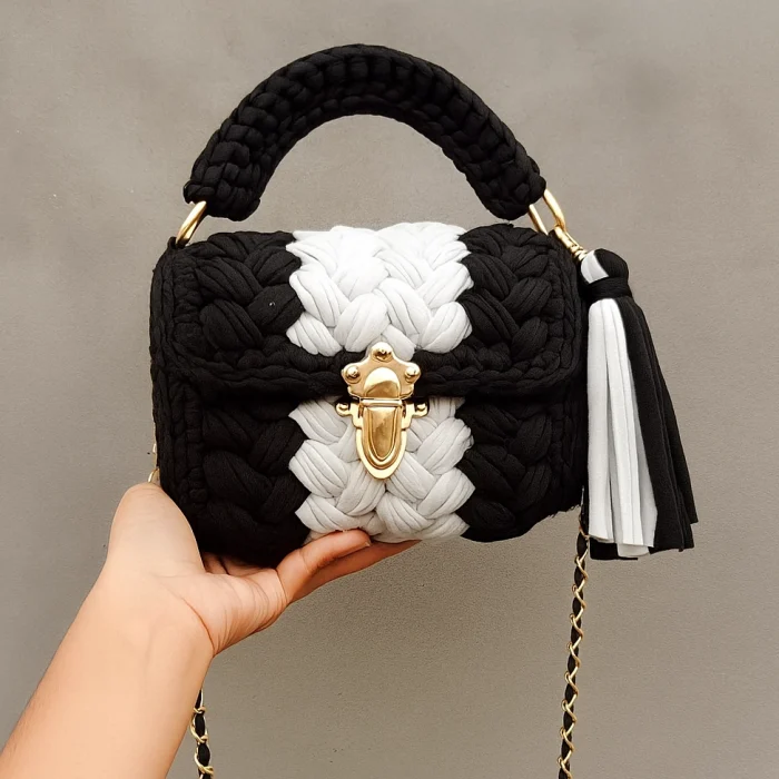 The Faifat Monochrome Chain Bag