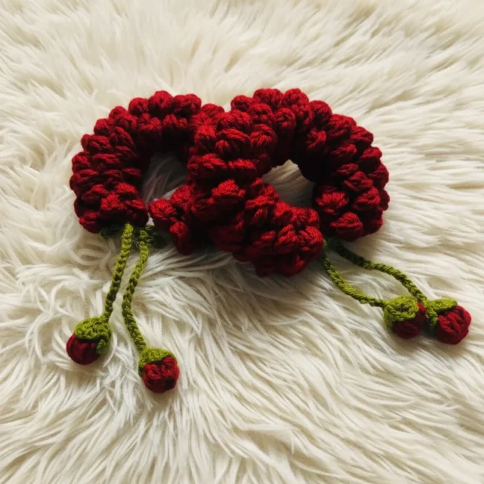 The Crimson Velvet Artisan Gajra