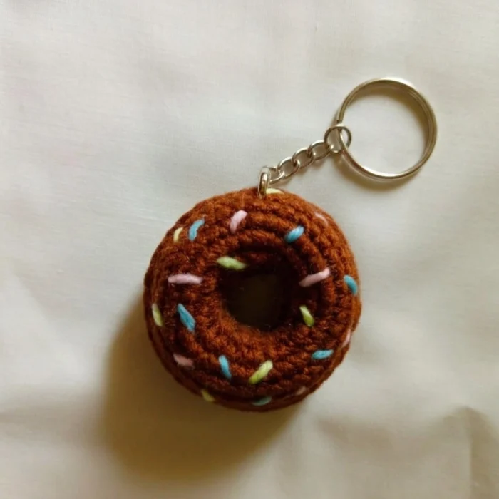 Coco Loop – The Handcrafted Donut Keychain